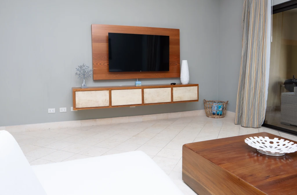 The Signature Living One-Bedroom Suite - Image 3