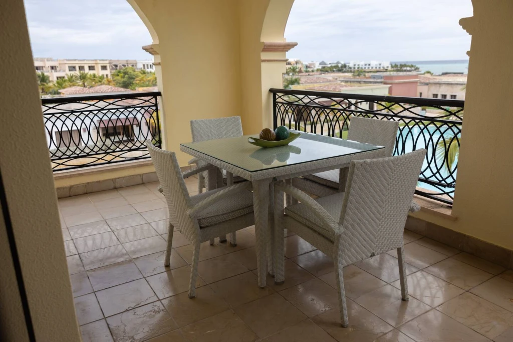 One-Bedroom Resort Condo with Ocean View - Image 30